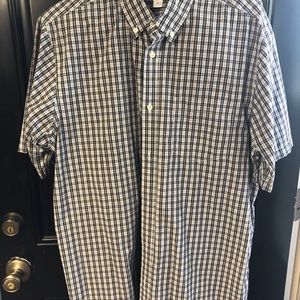 Men’s short sleeve shirt. Size XLT